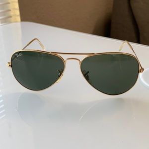 Ray-Ban Large Aviator Sunglasses Authentic